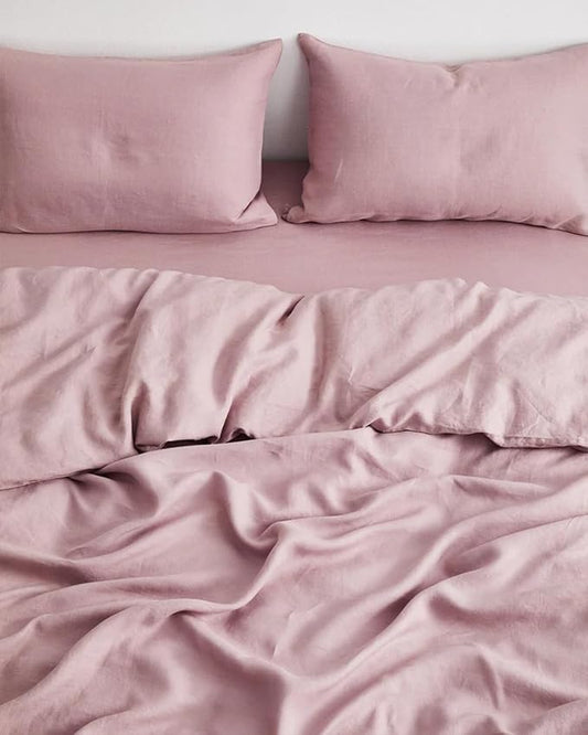 Bed Threads - Linen Pillowcases - 100% French Flax Linen - Luxury & Eco-Friendly - Breathable, Natural & Soft - Envelope Opening - Machine Washable - Standard Size - 30” x 20” - Set of 2 - Lavender