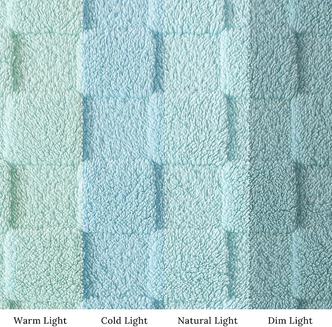 Exclusivo Mezcla King Size Flannel Fleece Blanket, Super Soft and Warm Lightweight Checkered Pattern Blankets for All Seasons, 90x104 Inches, Light Blue