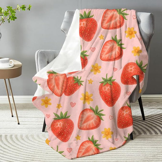 Fresh Strawberry Blanket, Soft Lightweight Warm Cozy Flannel 80×60 inch Throw Blanket for Couch, Travel, Bed, Outdoor, Gifts for Women Men Adults Kids