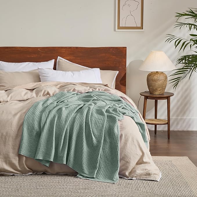 Bedsure Gentlesoft 100% Cotton Blanket Queen Size for Bed - Breathable and Soft for Spring Summer, Thick Cozy Waffle Weave Blanket Gifts for Women, Sage Green, 90x90 Inches