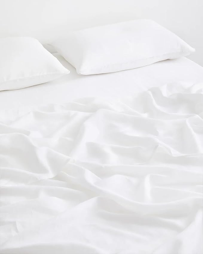 Bed Threads - Linen Pillowcases - 100% French Flax Linen - Luxury & Eco-Friendly - Breathable, Natural & Soft - Envelope Opening - Machine Washable - King Size - 40” x 20” - Set of 2 - White