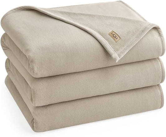 UGG Coco King Fleece Blanket for Bed – Luxury Cozy Room Decor, Soft Warm Heavy Blankets for Winter Bedding & White Christmas Decor, Gifts for Teens and Women, 110" x 92"