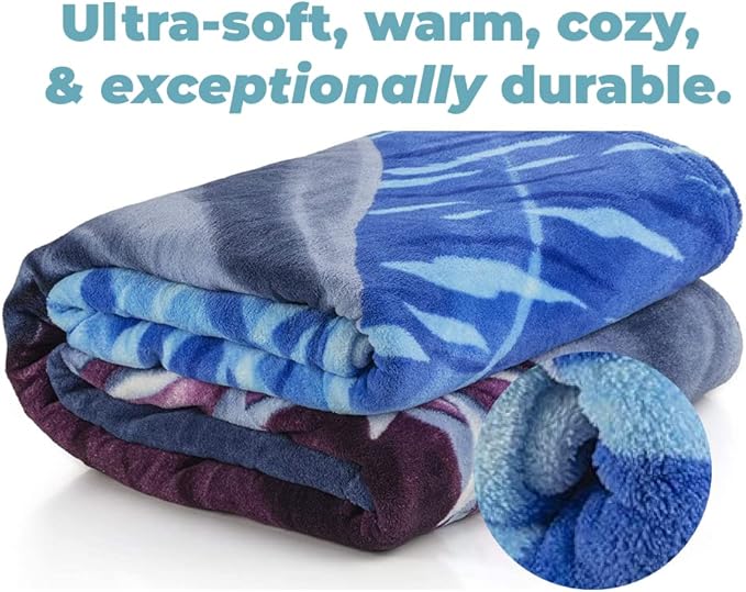 Dawhud Direct White Shark Fleece Blanket for Bed 75x90 Inches Jaws Fleece Throw Blanket for Boys, Men, Unisex and Kids Super Soft Plush Shark Blanket Throw Ocean Fleece Blanket - King Size Blanket