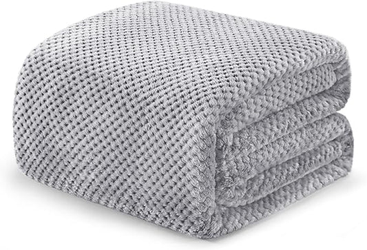 Exclusivo Mezcla Fleece Bed Blanket King Size, Super Soft and Warm Blankets for Couch, Sofa and Bed Waffle Textured, Cozy, Fuzzy and Lightweight (Light Grey, 90x104 Inches)