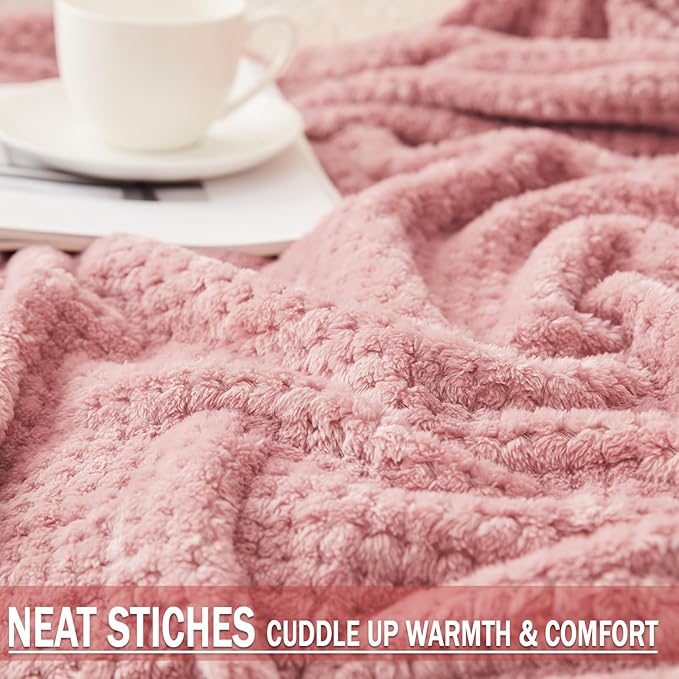 Exclusivo Mezcla Fleece Bed Blanket Twin Size, Super Soft and Warm Blankets for Couch, Sofa and Bed Waffle Textured, Cozy, Fuzzy and Lightweight (Dusty Pink, 90x66 Inches)