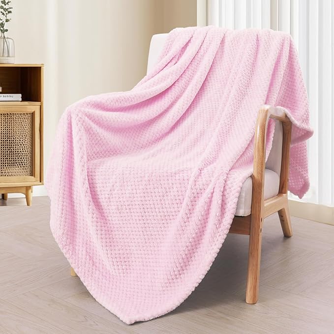 Exclusivo Mezcla Fleece Throw Blanket Extra Large, Super Soft and Warm Blankets for Couch, Sofa and Bed Waffle Textured, Cozy, Fuzzy and Lightweight (Light Pink, 50x70 Inches)