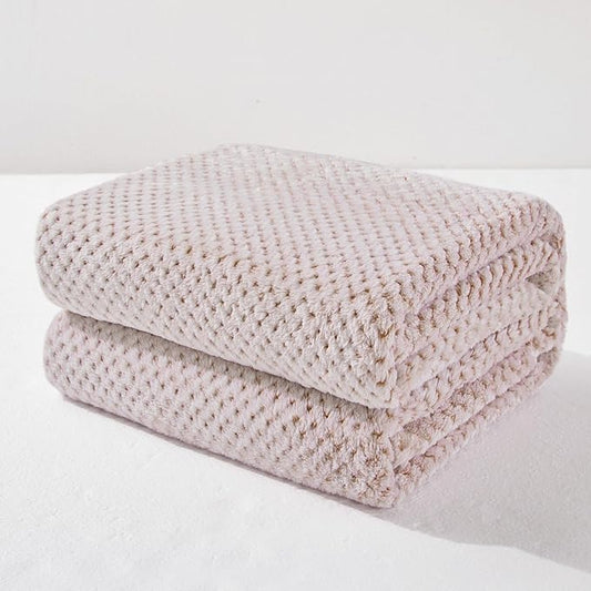 Exclusivo Mezcla Fleece Bed Blanket King Size, Super Soft and Warm Blankets for Couch, Sofa and Bed Waffle Textured, Cozy, Fuzzy and Lightweight (Mixed Camel, 90x104 Inches)