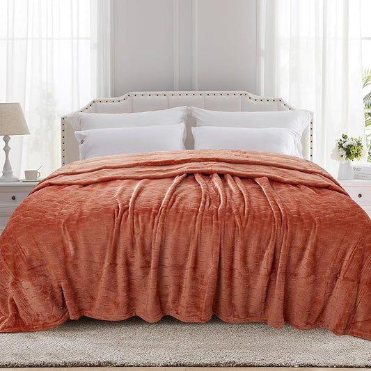 TOONOW Fleece Bed Blanket King Size 90x108 inches, Super Soft Fluffy Fuzzy Plush Blanket Geometric Pattern Cozy Microfiber Flannel Blankets for Couch, Bed, Sofa, Carnelian
