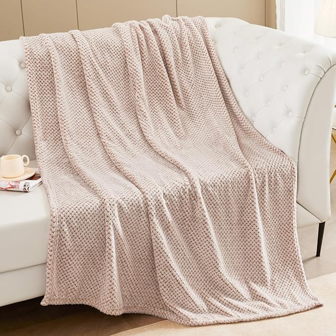 Exclusivo Mezcla Fleece Bed Blanket King Size, Super Soft and Warm Blankets for Couch, Sofa and Bed Waffle Textured, Cozy, Fuzzy and Lightweight (Mixed Camel, 90x104 Inches)