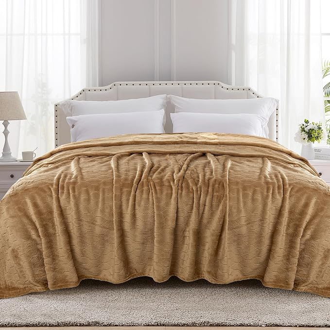 TOONOW Fleece Bed Blanket Queen Size 90x90 inches, Super Soft Fluffy Fuzzy Plush Blanket Geometric Pattern Cozy Microfiber Flannel Blankets for Couch, Bed, Sofa, Camel