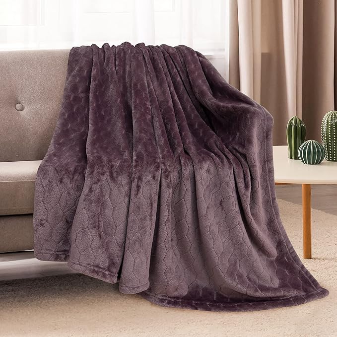 TOONOW Fleece Blanket Super Soft Cozy Throw Blanket 50" x 60", Lightweight Fuzzy Comfy Textured Flannel Blanket Warm Plush Throw Blankets for Couch, Sofa, Bed, Purple