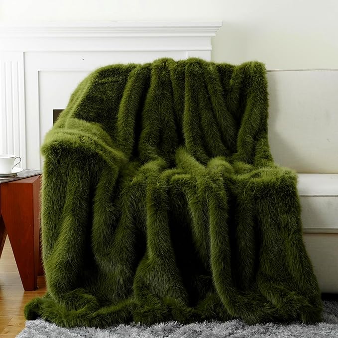 BATTILO HOME Luxury Fluffy Green Faux Fur Throw Blanket, Cozy Warm Fur Blanket for Couch, Sofa, Chair, Bed, Plush Fuzzy Fur Throws with Long Pile, 50"x60"