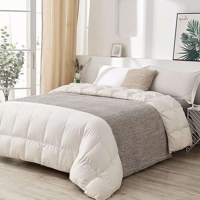 Longhui bedding Knitted Throw Blanket for Couch, Soft, Cozy Machine Washable 100% Cotton Sofa Blanket, Heavy 2.5lb Weight, Laundry Bag Included, Grey and White