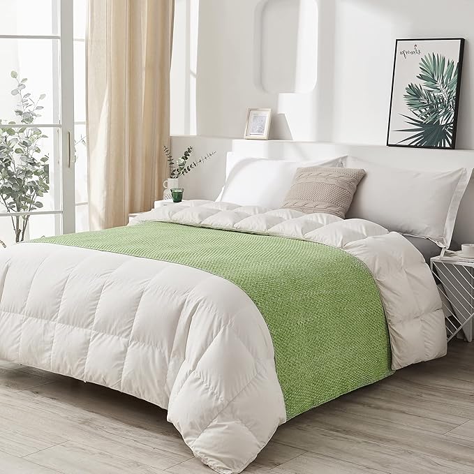 Longhui bedding Green Knitted Throw Blanket for Couch, Soft, Cozy Machine Washable 100% Cotton Sofa Knit Blankets, Heavy 4.0lb Weight, 60 x 80 Inches, Grass Green