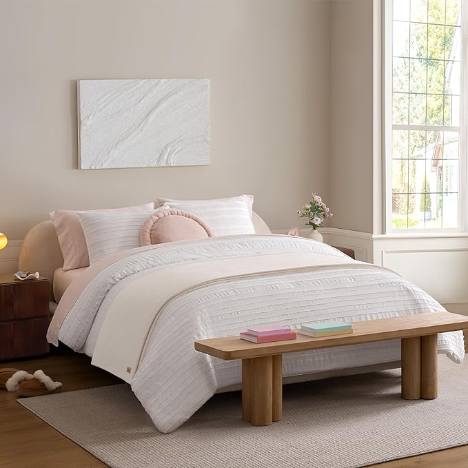 UGG Coco Fleece Blanket for Bed Queen Size – Luxury Cozy Room Decor, Soft Warm Winter Bedding, Heavy Blanket & Queen Blanket for Bed, Gifts for Teens and Women - Snow