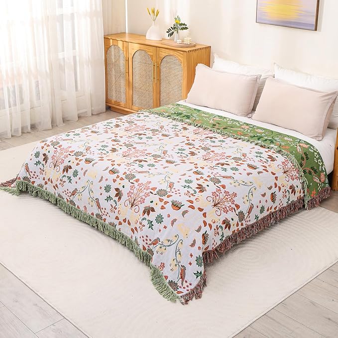 Boho Throw Blanket for Bed, 100% Cotton Ultra Soft Rustic Quilt King Blanket Florals and Animals Printed Farmhouse Decor Large Bed Blankets,90"×98" All Season Rustic Throw for Sofa Couch Chair