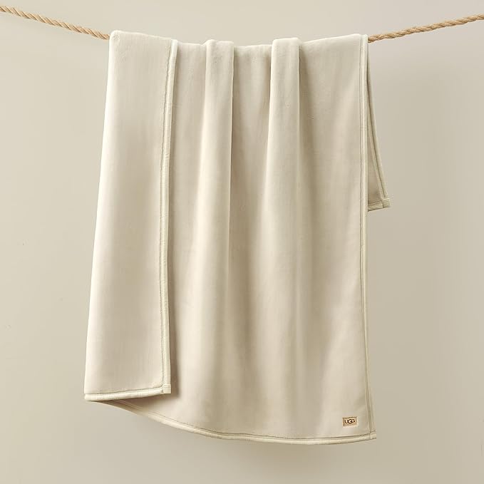 UGG Coco Plush Throw Blanket – Cozy Soft Fleece Blanket for Couch, Bed or Chair, Housewarming Gift for Women, Bedroom or Living Room Decor, Lightweight Winter Bedding, Shoreline