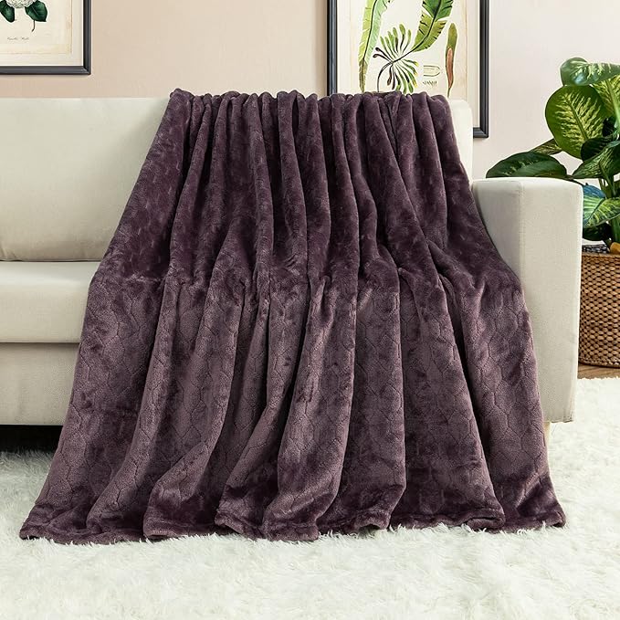 TOONOW Fleece Blanket Super Soft Cozy Throw Blanket 50" x 60", Lightweight Fuzzy Comfy Textured Flannel Blanket Warm Plush Throw Blankets for Couch, Sofa, Bed, Purple