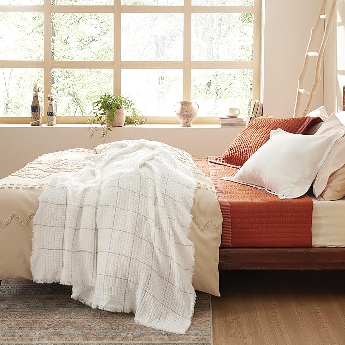 Bedsure Cream Throw Blanket for Bed - White Decorative Woven Throw Gifts with Tassels, Soft and Lightweight Farmhouse Blankets for Couch and Sofa, 50x60 Inches