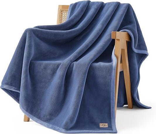 UGG Coco Plush Throw Blanket – Cozy Soft Fleece Blanket for Couch, Bed or Chair, Housewarming Gift for Women, Bedroom or Living Room Decor, Lightweight Luxurious Winter Bedding Gifts for Women, Dart