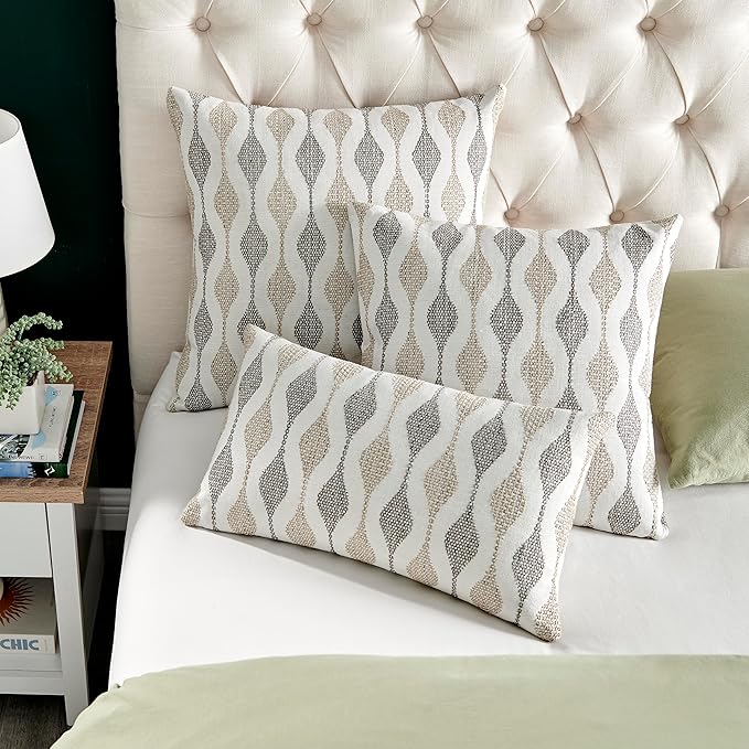 BlvdEi8ht Decorative Pillow for Living Room, Sofa, Bed, Home Decoration, Commerical Enviroment - CAL117 Regulated - Pack of 2 (50/50 Down Feather Blend, Boyega, 18" x 18")